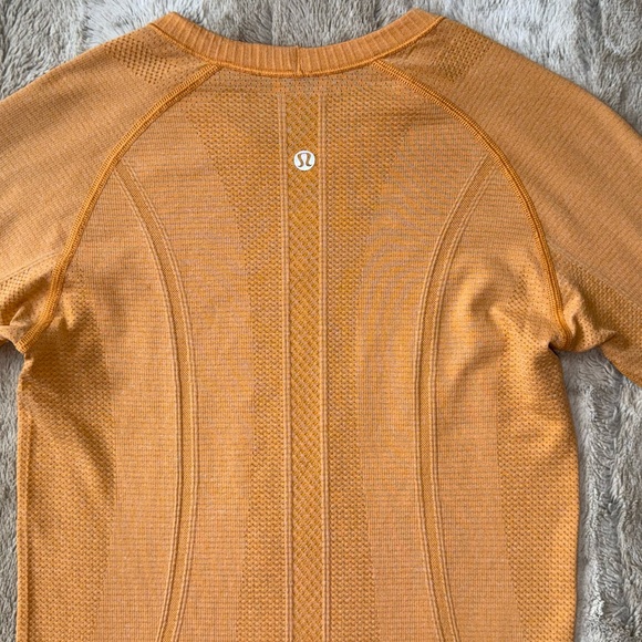 Lululemon🍋Run: Swiftly Tech Long Sleeve Heathered Creamsicle Pop Size 4 - Picture 6 of 16